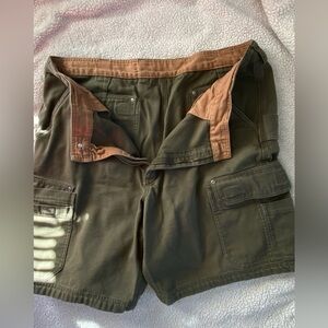 Duluth Trading Co. Men Carpenter Cargo Shorts, Size: 44